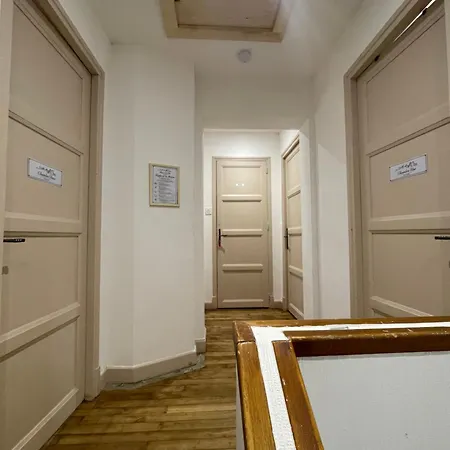 Jolie à 400m De La Cité Médievale Habitación en casa particular Carcasona